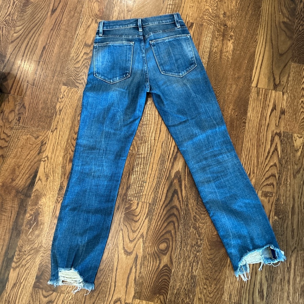 Comfortable blue Frame jeans.